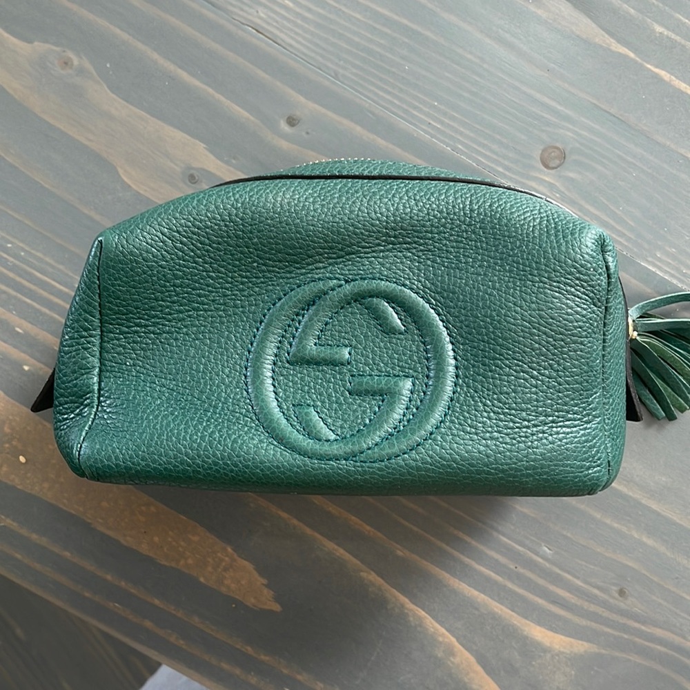 Gucci cosmetic pouch